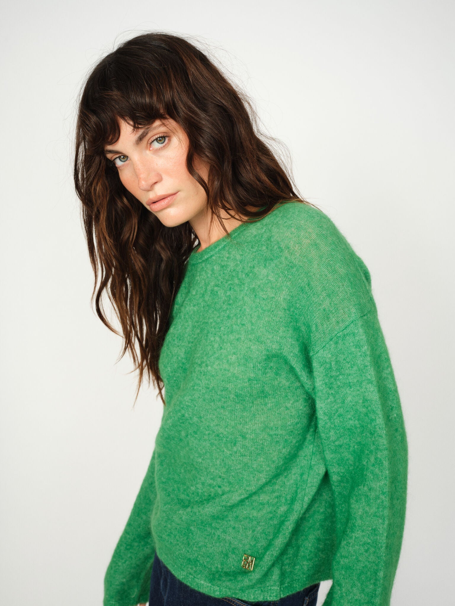 Modelshot / Amazon / Detail